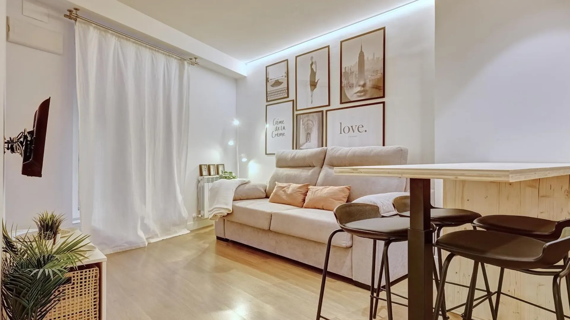 Apartment Apartamento Alma De Navarreria By Clabao Pamplona Spain